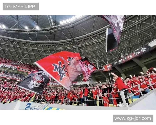 足球巨星飞哥闪耀中国赛场引发球迷热潮与期待